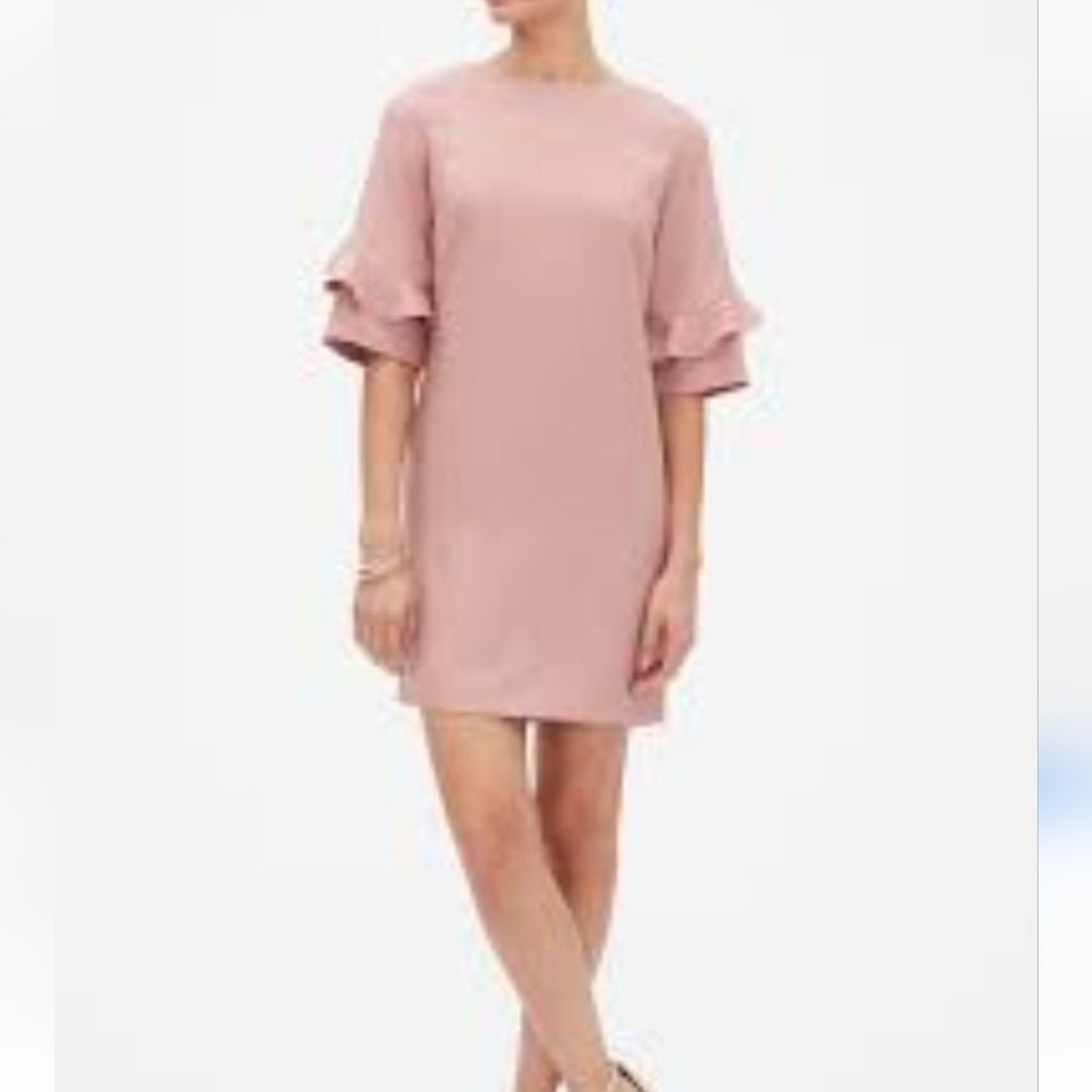 Banana Republic Soft Pink Dress. Career. Shift. Soft Girl.
